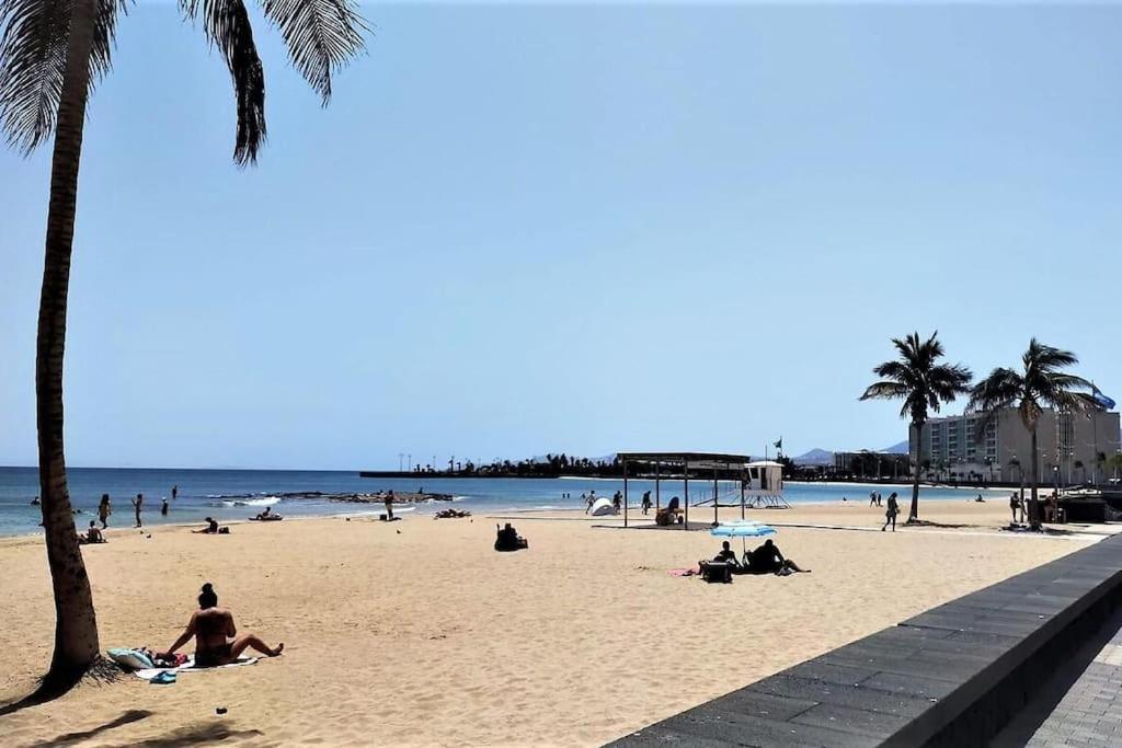 Arrecife Playa, Centrico Cerca De La Playa Apartamento Exterior foto
